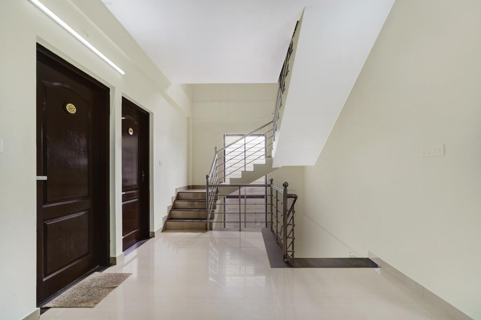 Hotel O Grand Residency Ambalapulai エクステリア 写真