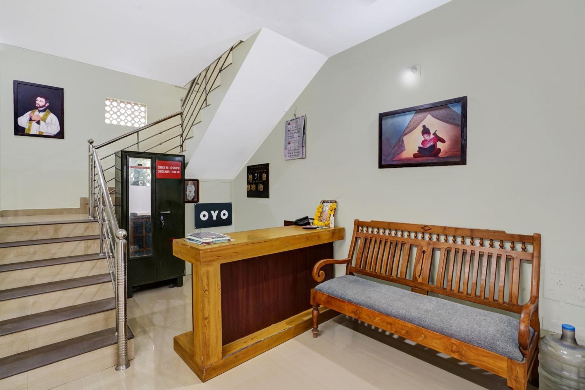 Hotel O Grand Residency Ambalapulai エクステリア 写真